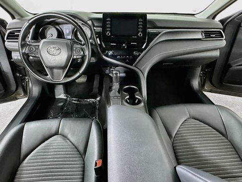 Used 2023 Toyota Camry SE FWD image 16