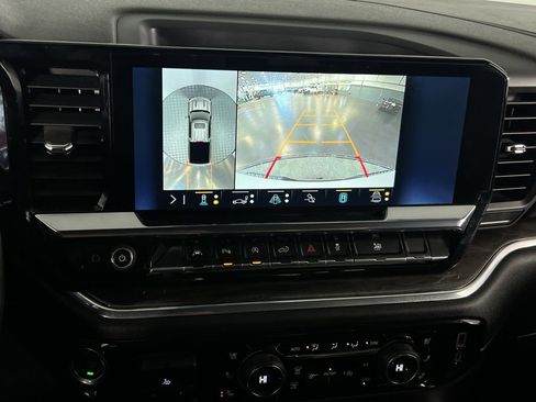 Used 2023 Chevrolet Silverado 1500 LTZ image 20