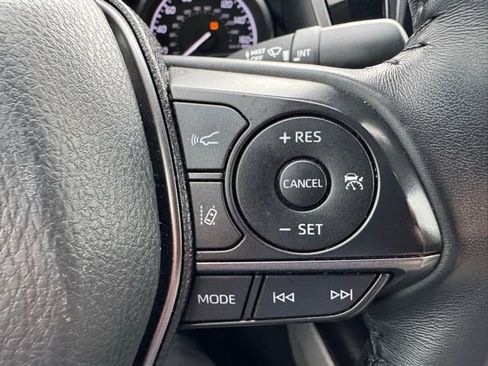 Used 2023 Toyota Camry SE image 17