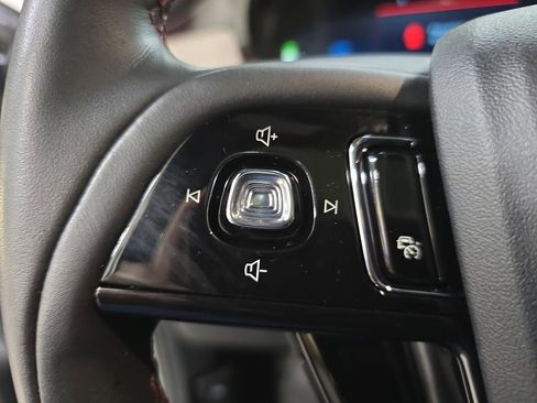 Used 2023 Lincoln Corsair Reserve w/ Equipment Group 201A image 20