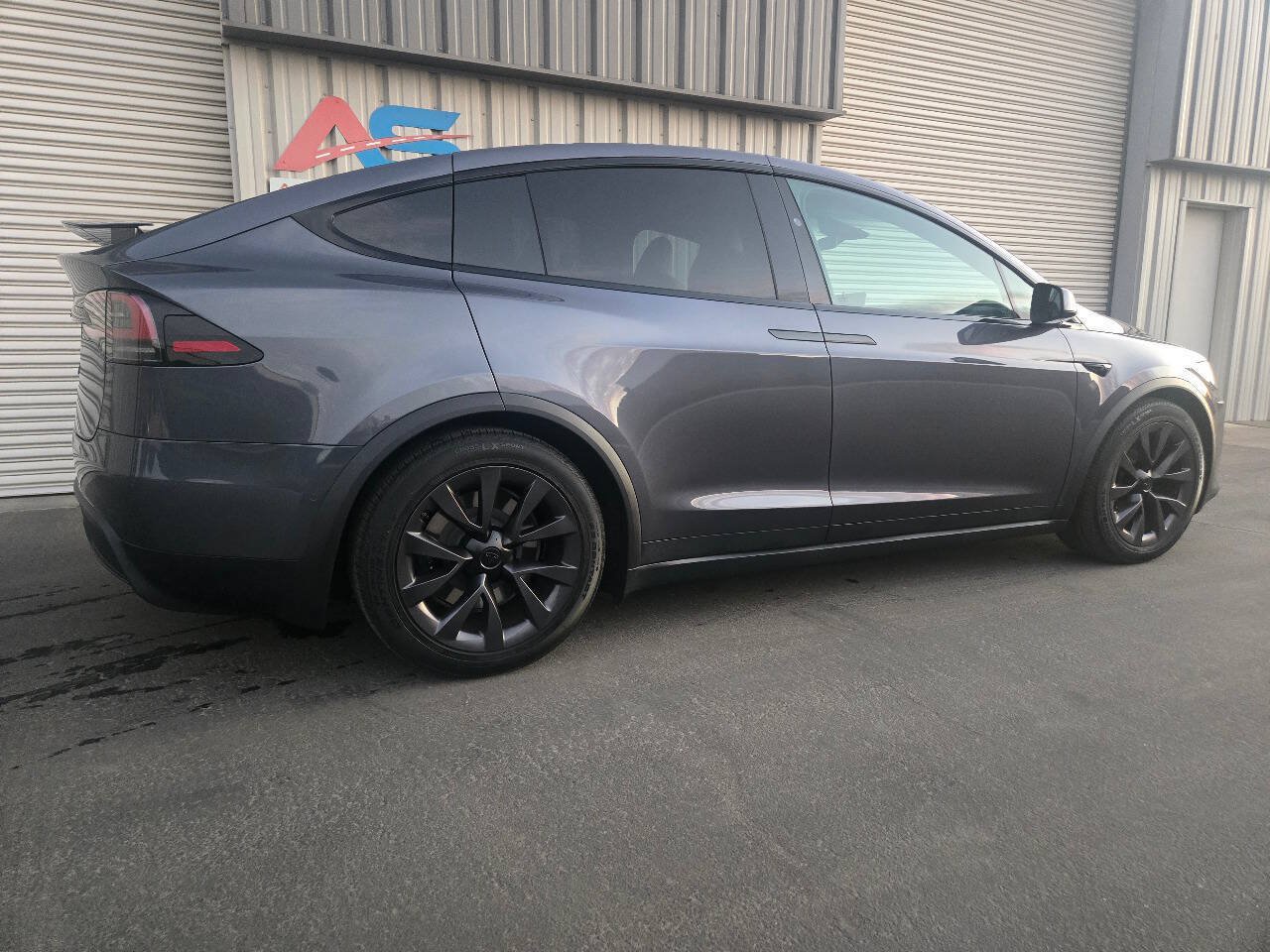 Used 2023 Tesla Model X AWD/4WD image 9