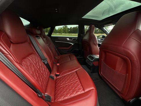 Used 2023 Audi S7 Premium Plus w/ Premium Plus Package image 40