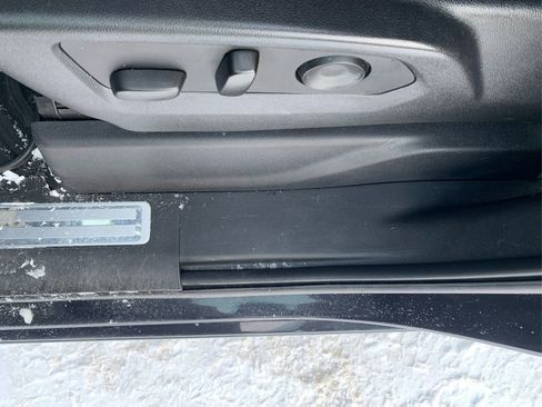 Used 2023 Chevrolet Silverado 1500 LT image 35