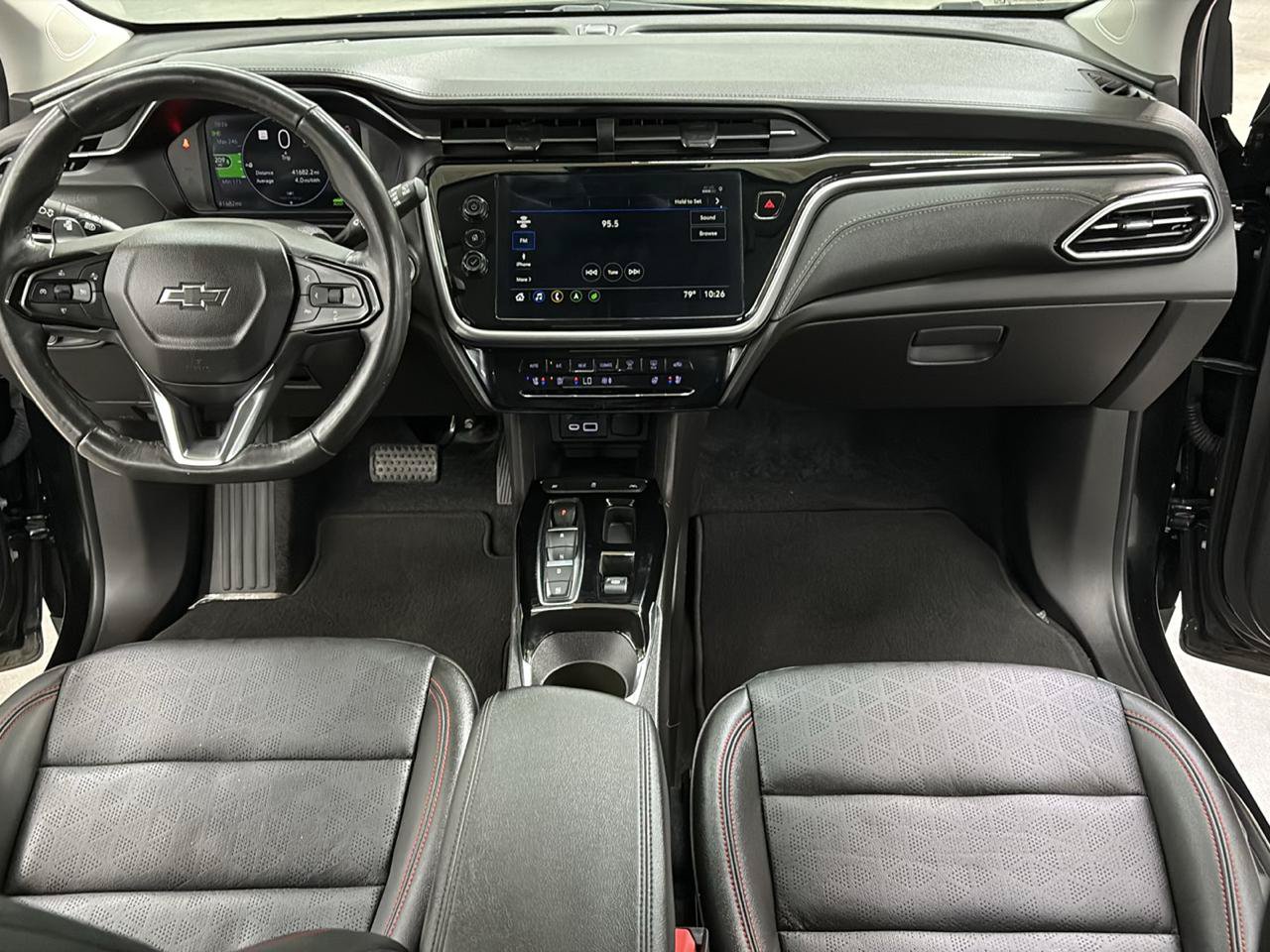 Used 2023 Chevrolet Bolt EUV Premier w/ Sun & Sound Package FWD image 18