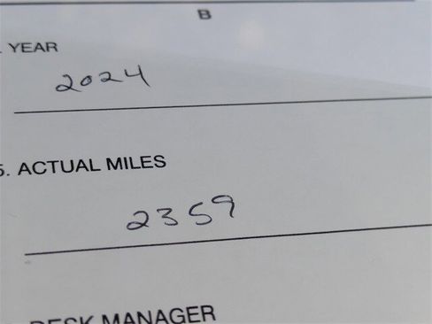 Used 2024 Lincoln Navigator Black Label image 9