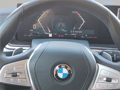 Used 2025 BMW X7 xDrive40i AWD/4WD image 12