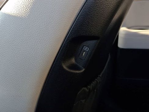 Used 2024 Hyundai Palisade Limited image 28