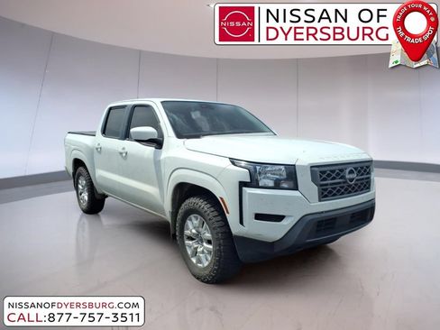 Used 2022 Nissan Frontier SV w/ Technology Package AWD/4WD image 1