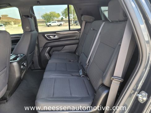 Used 2022 Chevrolet Tahoe LS w/ Driver Alert Package image 17