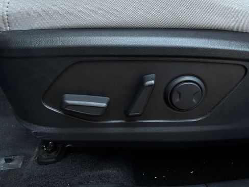 Used 2026 Hyundai Tucson SEL FWD image 11