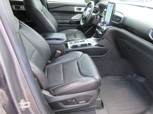 Used 2023 Ford Explorer ST w/ Equipment Group 401A AWD/4WD image 15