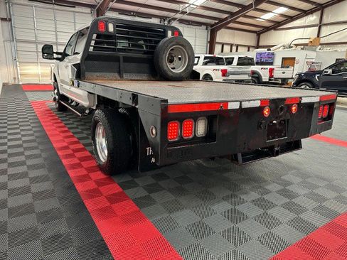 Used 2017 Ford F350 Lariat w/ FX4 Off-Road Package image 28