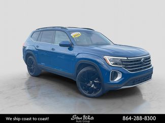 Certified 2025 Volkswagen Atlas SE w/ Panoramic Sunroof Package video 1