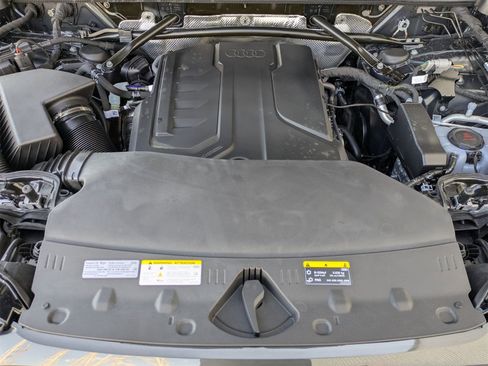 New 2025 Audi Q5 Premium Plus image 12