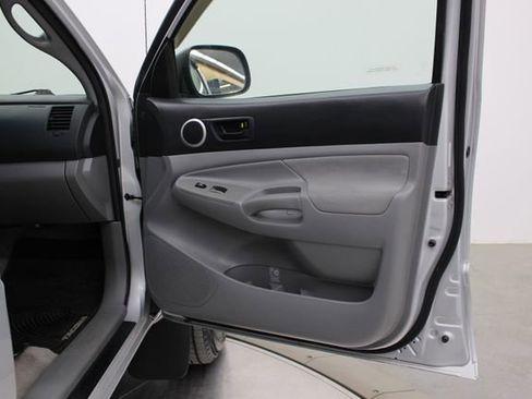 Used 2005 Toyota Tacoma 4x4 Double Cab image 46