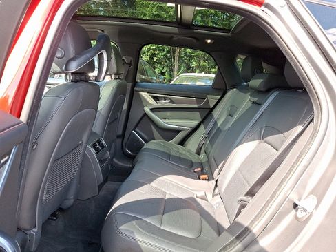 Used 2022 Jaguar F-PACE S image 5