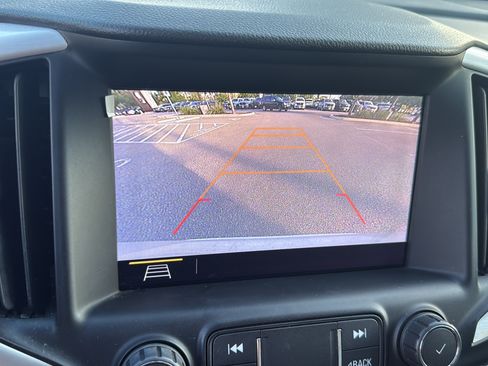 Used 2020 GMC Terrain SLT w/ Preferred Package FWD image 16
