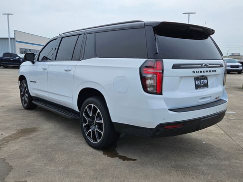 Used 2024 Chevrolet Suburban RST w/ Luxury Package AWD/4WD image 7