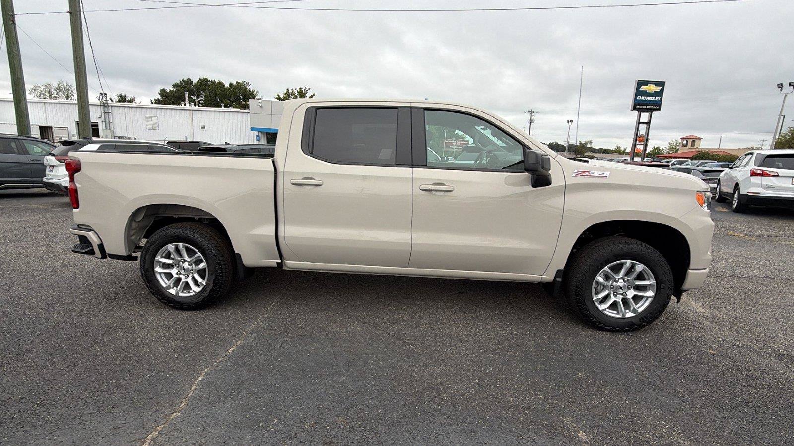 New 2026 Chevrolet Silverado 1500 RST w/ Convenience Package II AWD/4WD image 7