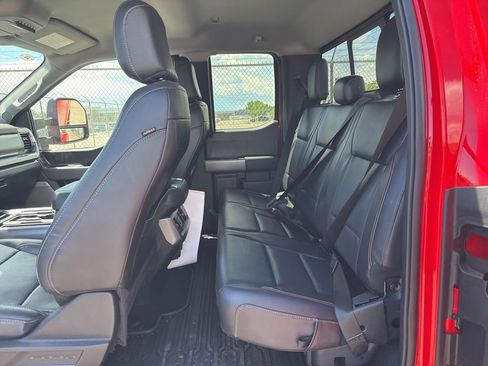 Used 2024 Ford F350 Lariat w/ Sport Appearance Package AWD/4WD image 8