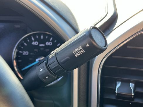 Used 2022 Ford F250 Lariat w/ Lariat Ultimate Package image 22