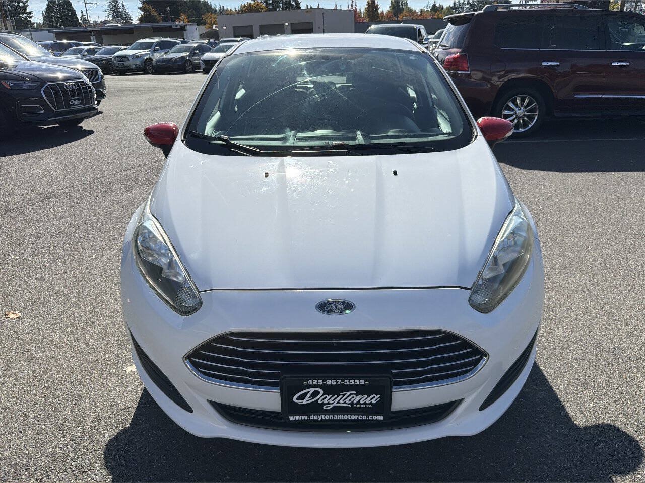 Used 2015 Ford Fiesta SE FWD image 9