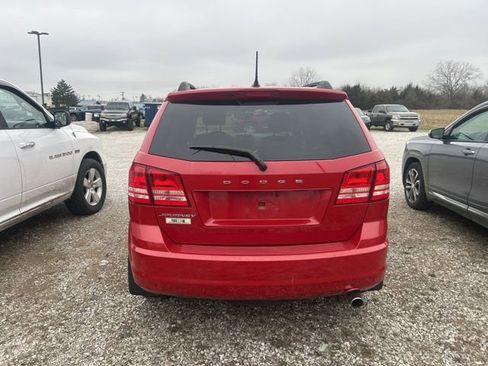 Used 2017 Dodge Journey SE w/ Flexible Seating Group image 6