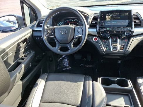 Used 2024 Honda Odyssey EX-L image 10