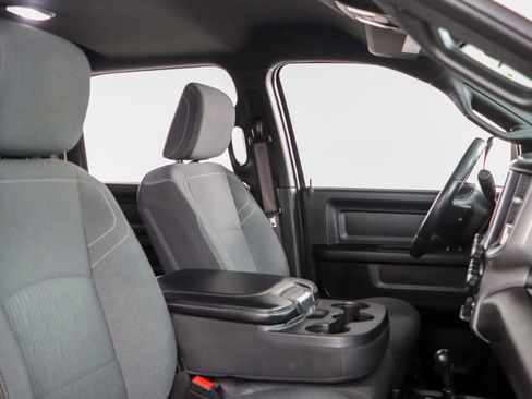 Used 2022 RAM 3500 Tradesman image 27