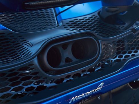 Used 2026 McLaren 750S image 12