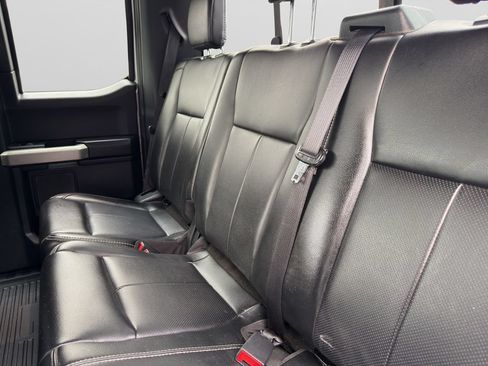 Used 2021 Ford F350 Lariat w/ Lariat Value Package AWD/4WD image 13