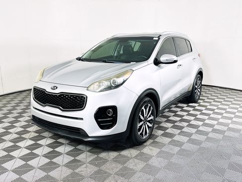 Used 2018 Kia Sportage EX FWD image 7