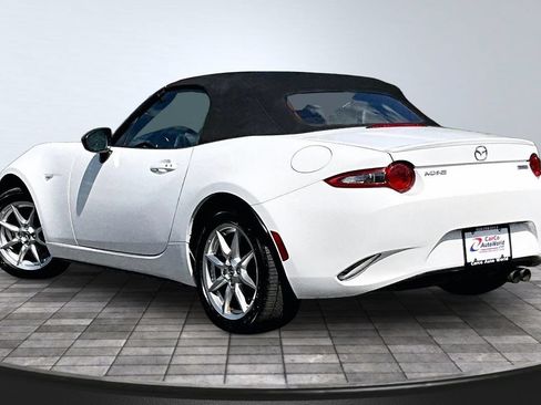 Used 2016 MAZDA MX-5 Miata Sport RWD image 7
