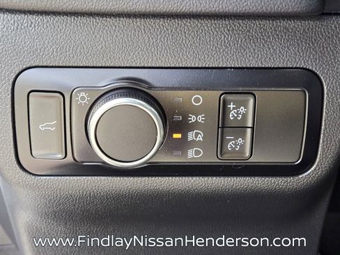 Used 2023 Ford Escape ST-Line w/ Tech Pack #1 AWD/4WD image 25