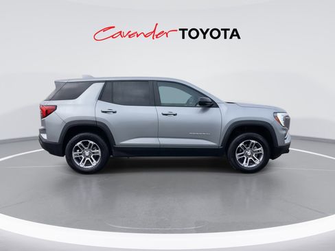 Used 2025 GMC Terrain Elevation image 9