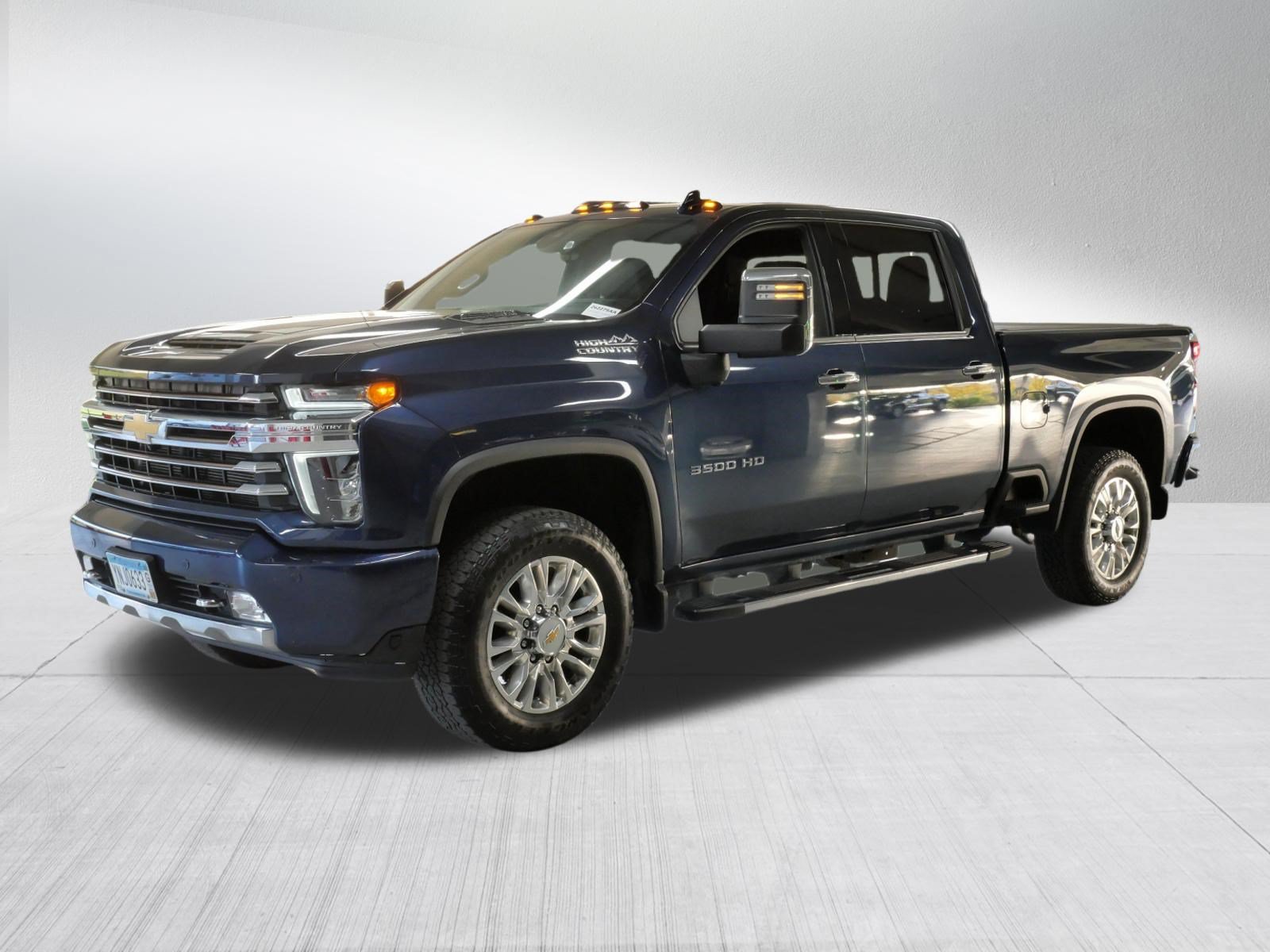 Used 2022 Chevrolet Silverado 3500 High Country w/ Z71 Off-Road Package AWD/4WD image 3