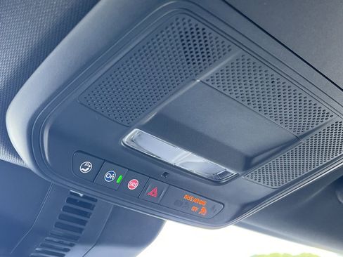 New 2025 GMC Acadia Elevation w/ Elevation Premium Package image 13