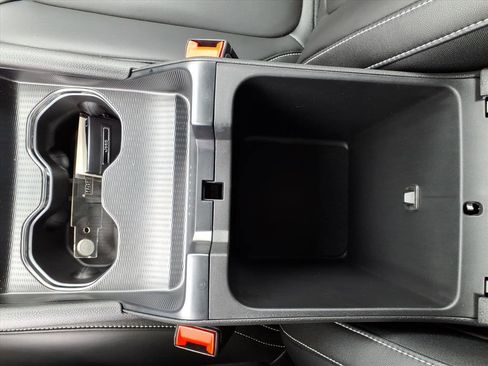 Used 2025 Jeep Grand Cherokee Limited image 14