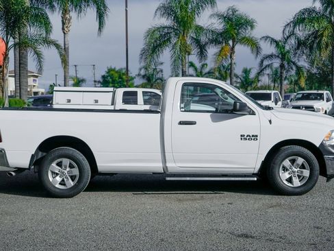Used 2017 RAM 1500 Tradesman w/ Chrome Appearance Group image 8