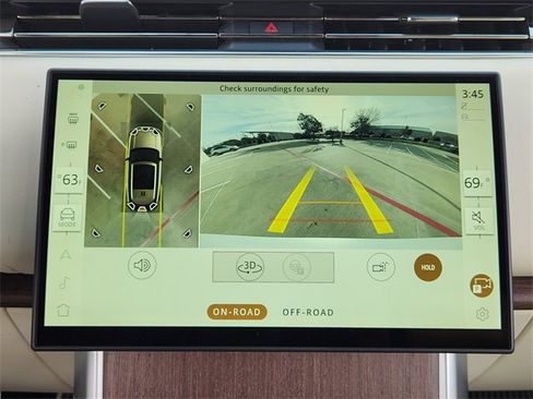 New 2026 Land Rover Range Rover SE image 13