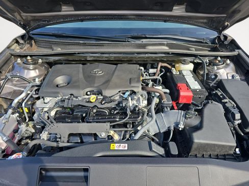 Used 2024 Toyota Camry SE FWD image 23
