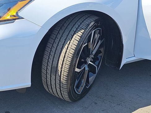 Used 2024 Nissan Altima 2.5 SR w/ SR Premium Package image 36