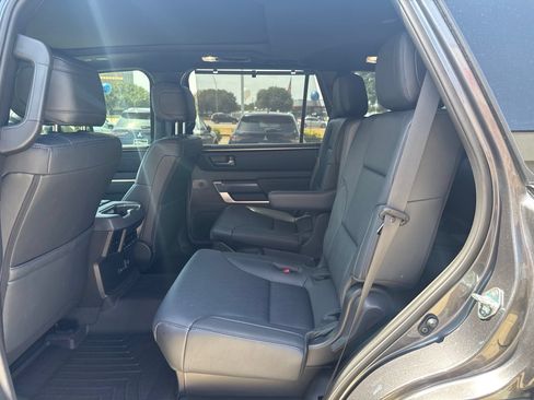 Used 2026 Toyota Sequoia Platinum AWD/4WD image 5