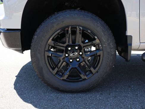 New 2026 Chevrolet Silverado 1500 Custom Trail Boss w/ LPO, Dark Essentials Package AWD/4WD image 28