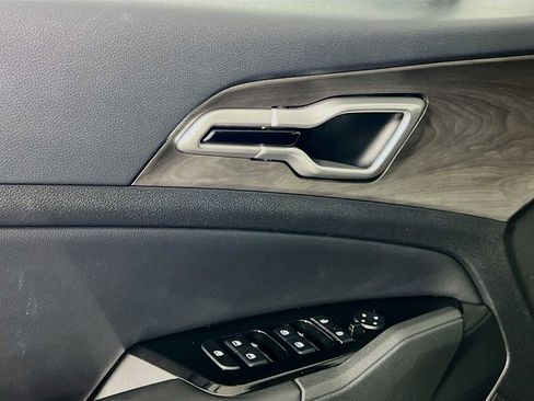 Used 2023 Kia Sportage X-Line w/ X-Line Premium Package image 18