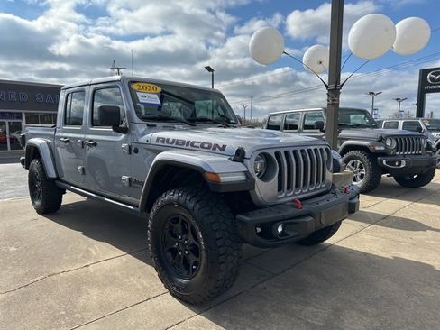 Used 2020 Jeep Gladiator Rubicon image 2