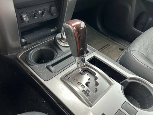 Used 2016 Toyota 4Runner Limited AWD/4WD image 30