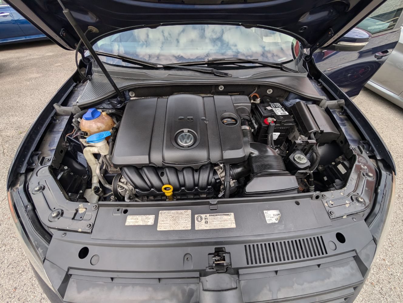 Used 2014 Volkswagen Passat 2.5 S FWD image 10