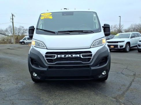 Used 2025 RAM ProMaster 2500 w/ U-Haul Equipment Group FWD image 7