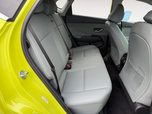 Certified 2025 Hyundai Kona Limited image 18